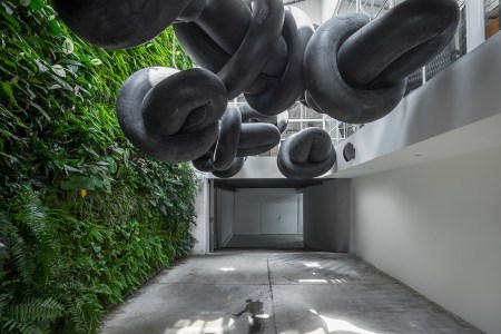 Elliott Burns_ Michael Sailstorfer 'Clouds and Tears' review_2017_image 01