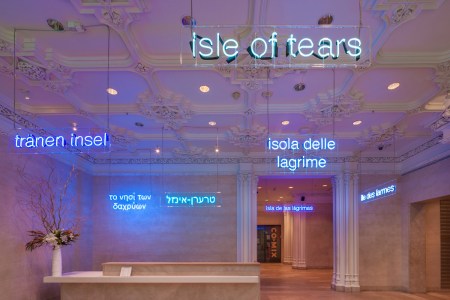 03a_using-walls-tears